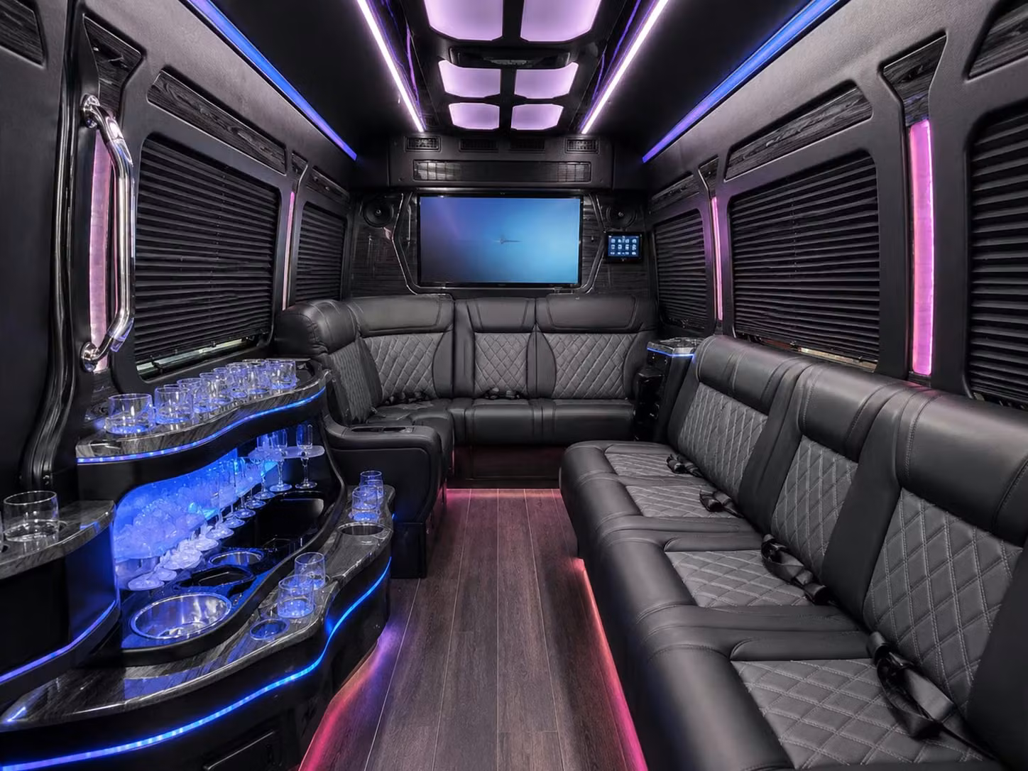 bus rental options for lincoln trips