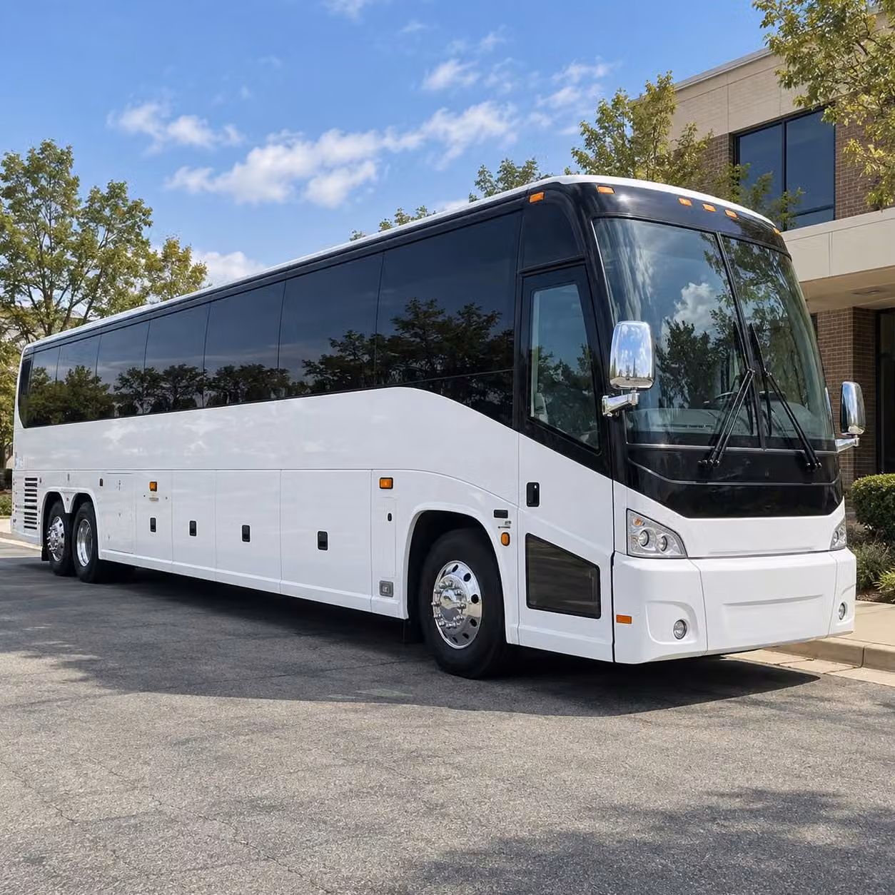 get your lincoln students to the nebraska state capitol and historic landmarks with ease