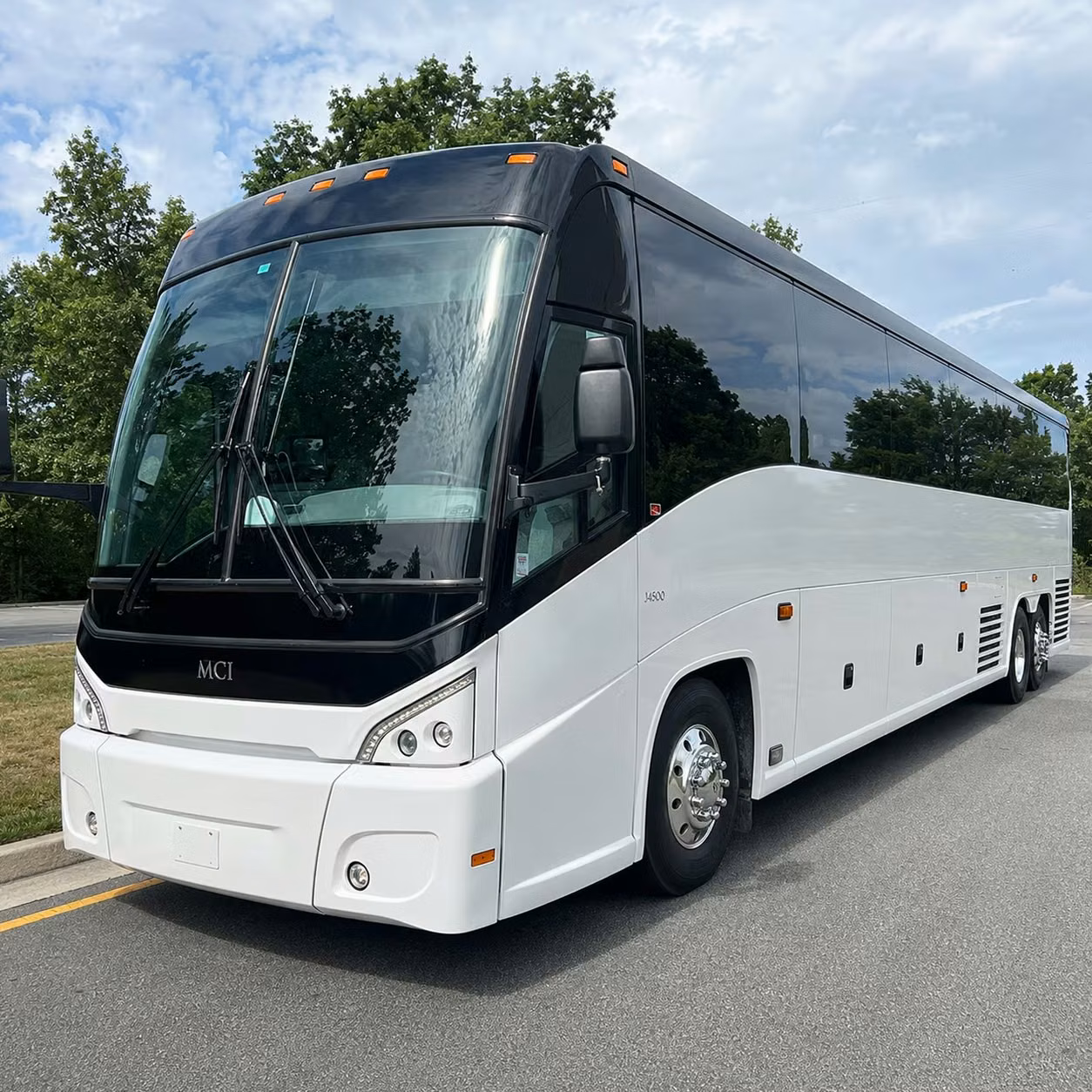 view instant online quotes for long distance church group and religious retreat transportation from lincoln