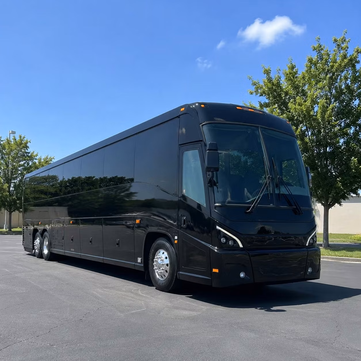 you can find and book employee transportation in lincoln and any nearby city